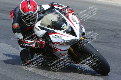 media/Apr-10-2022-SoCal Trackdays (Sun) [[f104b12566]]/Turn 3 Inside (1150am)/